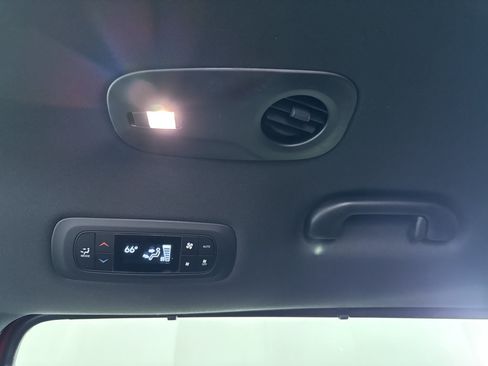 New 2027 Chrysler Pacifica Select AWD/4WD image 27