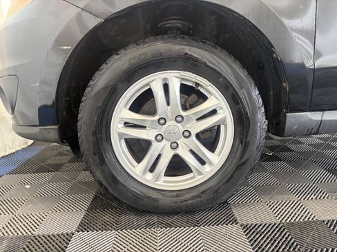 Used 2011 Hyundai Santa Fe GLS AWD/4WD image 24