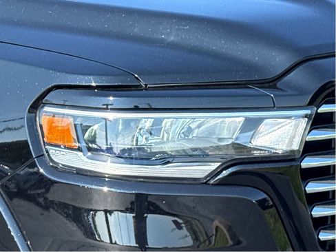 Used 2026 RAM 1500 Laramie AWD/4WD image 5