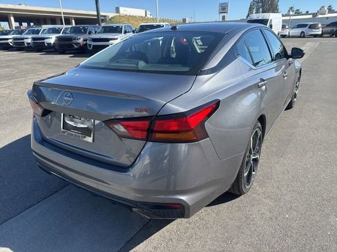 Used 2024 Nissan Altima 2.5 SR image 6