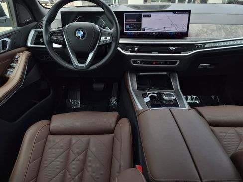 Certified 2024 BMW X5 xDrive40i w/ Premium Package AWD/4WD image 19