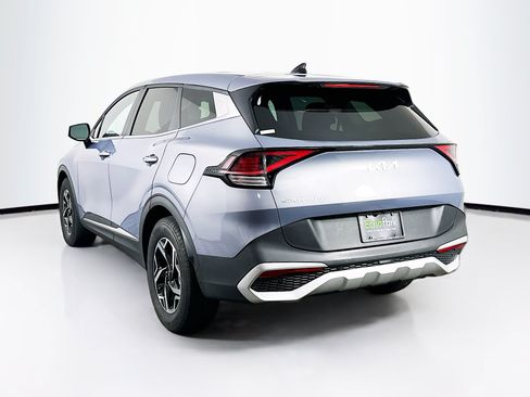 Used 2025 Kia Sportage LX FWD image 5
