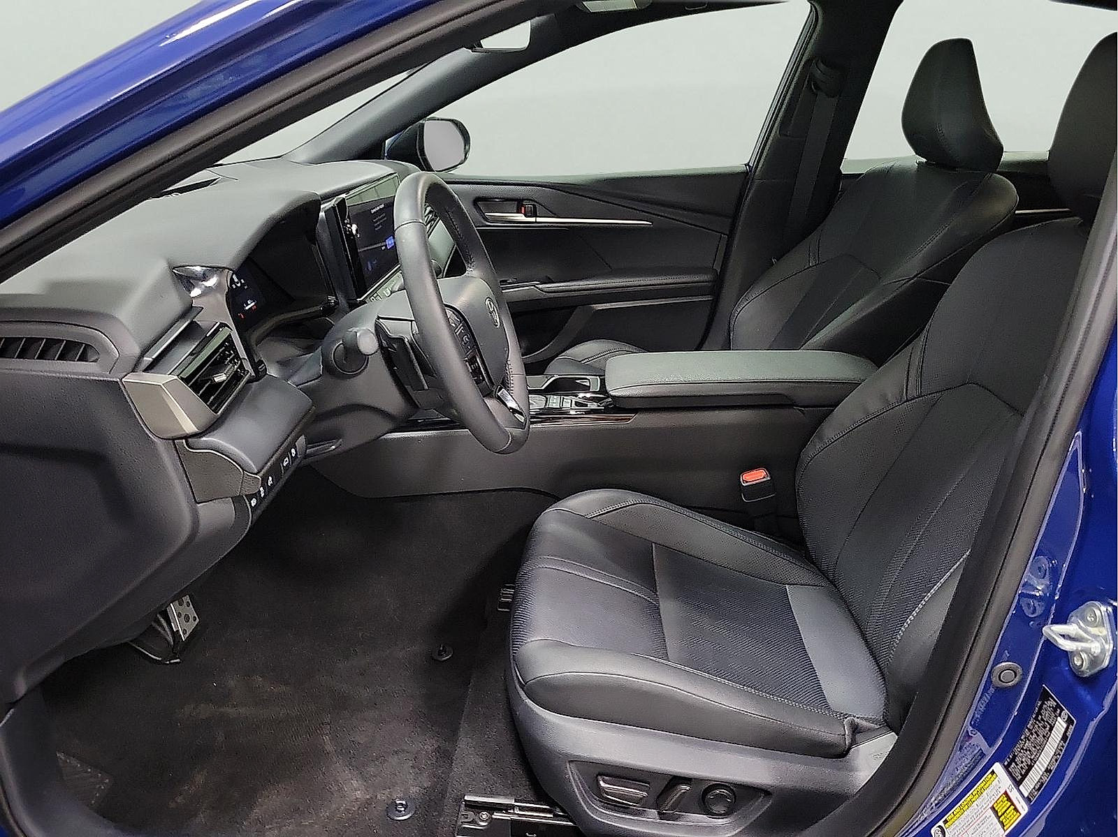 Certified 2025 Toyota Camry XSE FWD image 11