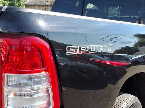 Used 2022 RAM 1500 Big Horn AWD/4WD image 7
