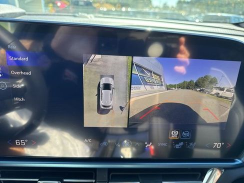 New 2026 Chevrolet Equinox EV LT w/ Convenience Package II image 21