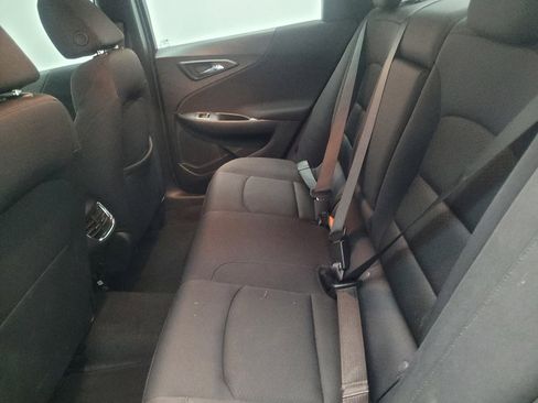 Used 2025 Chevrolet Malibu LT FWD image 18