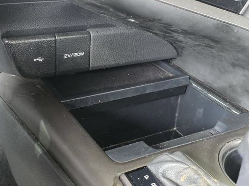 Used 2024 Toyota Camry SE FWD image 18