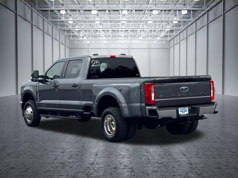 Used 2024 Ford F350 XLT AWD/4WD image 10