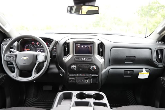 New 2026 Chevrolet Silverado 2500 Custom w/ Custom Value Package AWD/4WD image 25