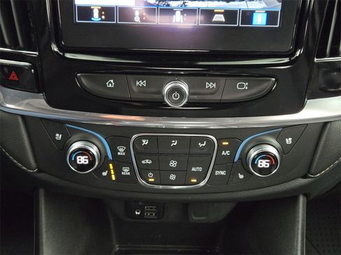 Used 2023 Chevrolet Traverse Premier w/ LPO, Floor Liner Package image 20