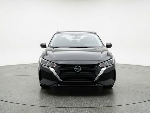 Used 2025 Nissan Sentra SV FWD image 2