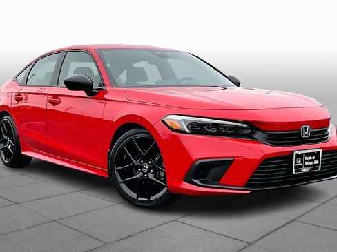 Used 2024 Honda Civic Sport image 2