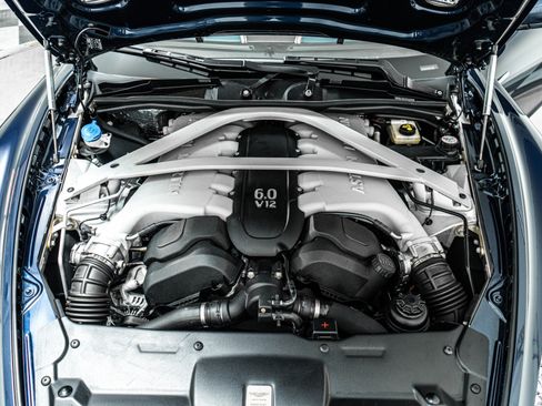 Used 2016 Aston Martin DB9 GT RWD image 12