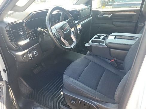 Used 2023 GMC Sierra 1500 SLE AWD/4WD image 5
