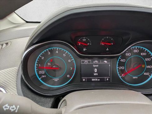 Used 2016 Chevrolet Cruze LT w/ Convenience Package FWD image 11