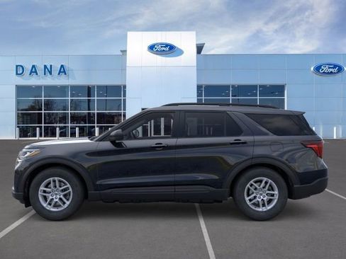 New 2026 Ford Explorer Active AWD/4WD image 3