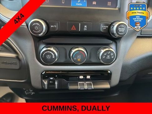 Used 2024 RAM 3500 Big Horn image 21