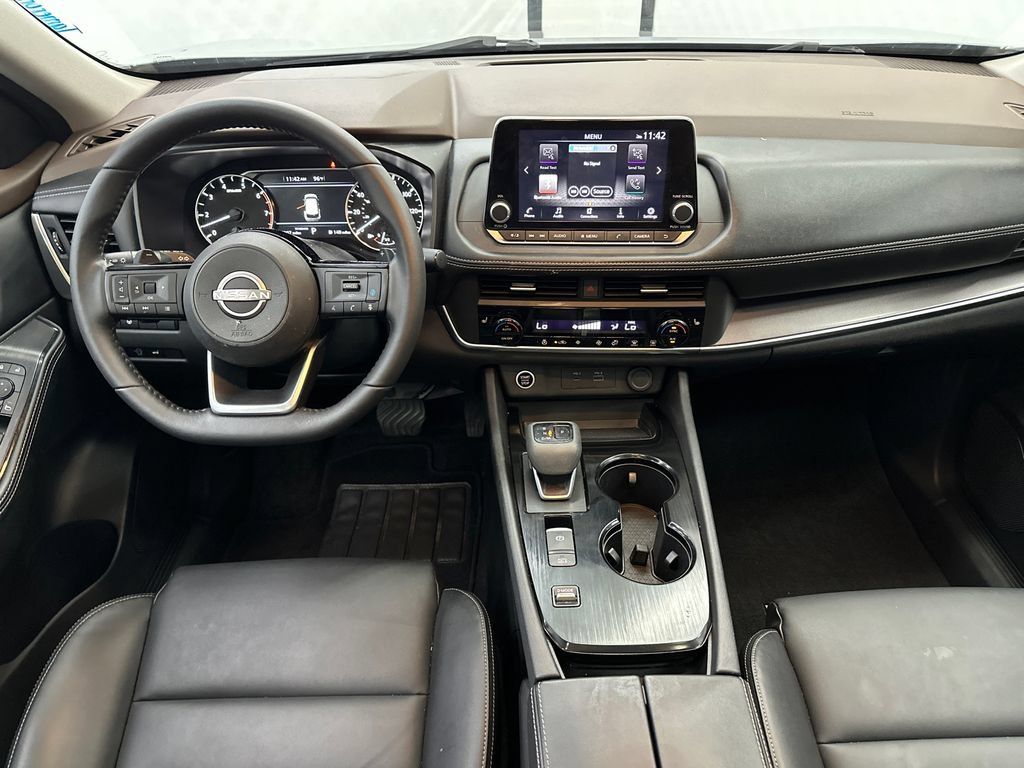 Used 2023 Nissan Rogue SV w/ SV Premium B Package FWD image 24