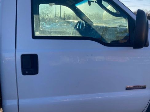 Used 2005 Ford F450 XL RWD image 13