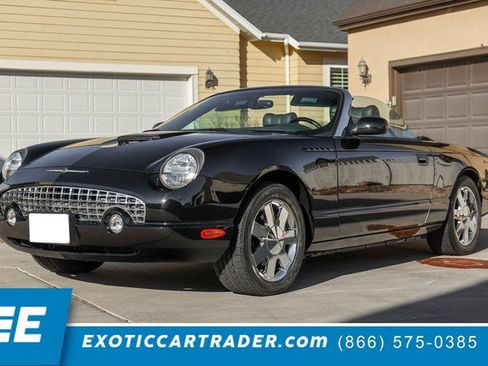 Used 2002 Ford Thunderbird Deluxe image 1