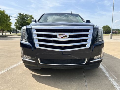 Used 2017 Cadillac Escalade Luxury RWD image 20