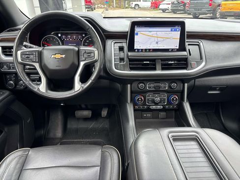 Used 2021 Chevrolet Tahoe Premier w/ Premium Package image 11