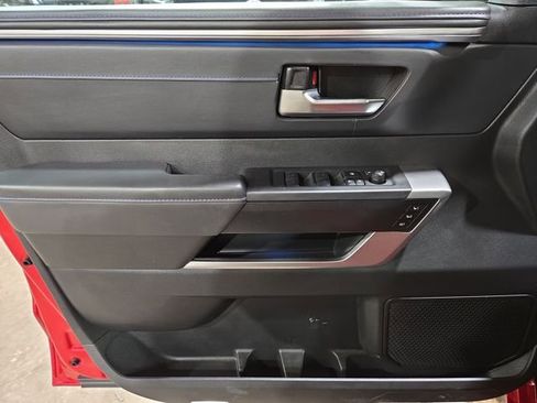 Used 2024 Toyota Sequoia Platinum image 16