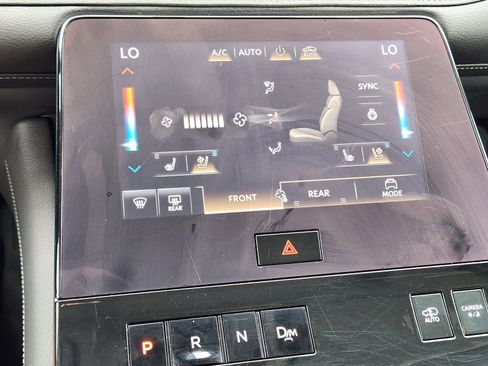 Used 2025 INFINITI QX80 Luxe RWD image 16