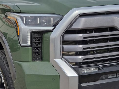 Used 2023 Toyota Tundra Limited image 7