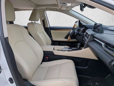 Used 2022 Lexus RX 350L FWD w/ Premium Package image 17