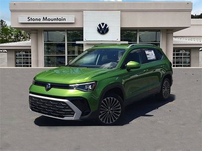 New 2025 Volkswagen Taos SE