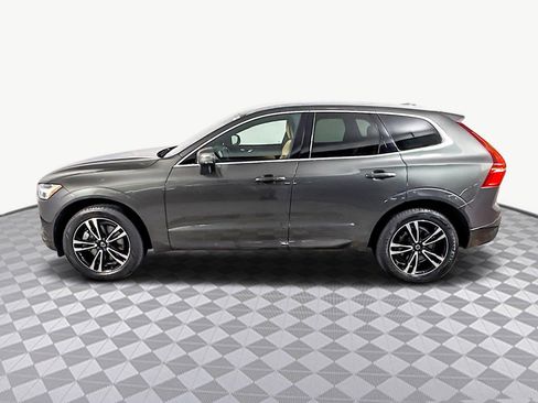 Used 2020 Volvo XC60 T6 Momentum image 6