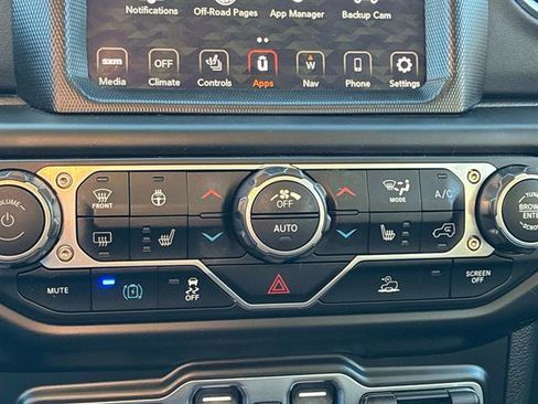 Used 2022 Jeep Wrangler Unlimited Rubicon 4xe w/ Steel Bumper Group image 31