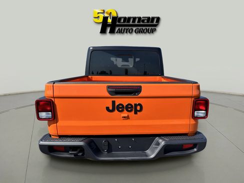 New 2025 Jeep Gladiator Sport image 4
