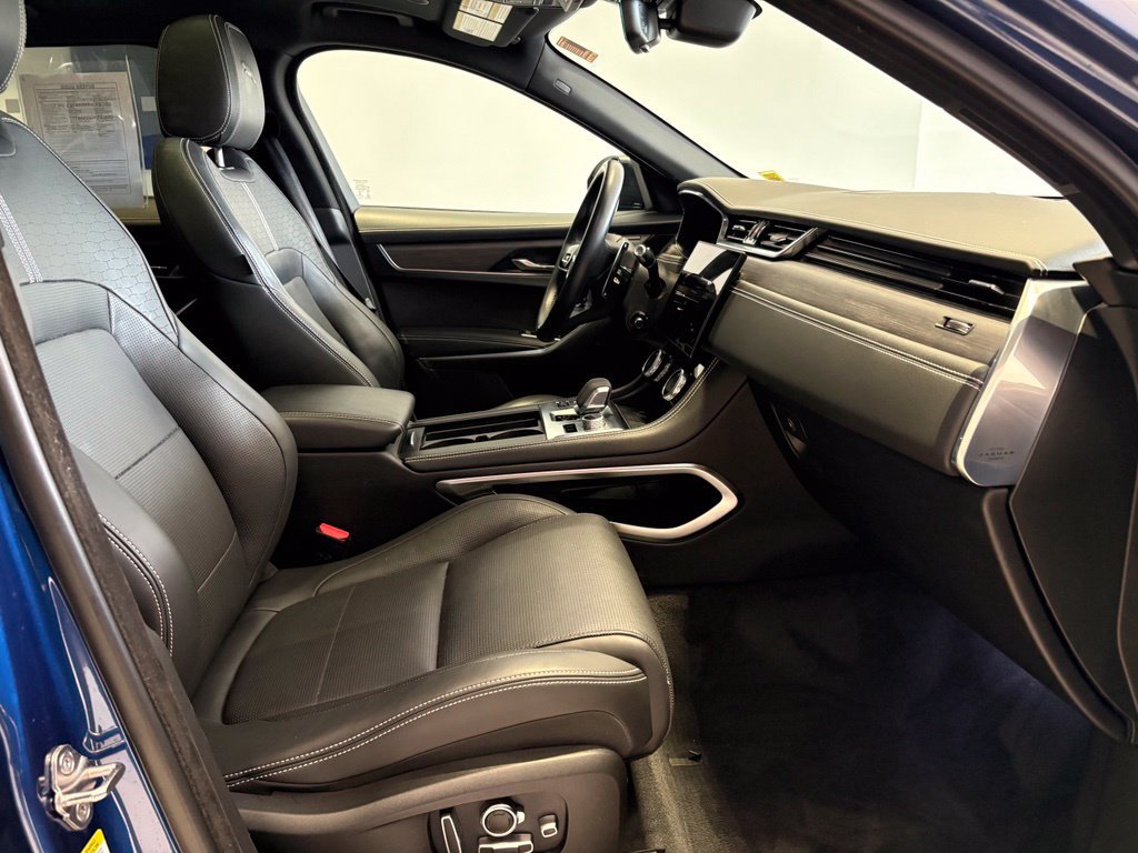 Used 2022 Jaguar F-PACE R-Dynamic S AWD/4WD image 24