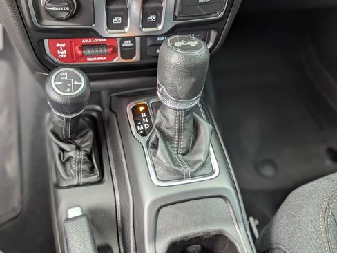 New 2026 Jeep Wrangler Sport AWD/4WD image 36