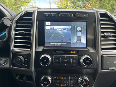 Used 2019 Ford F350 Platinum w/ Platinum Ultimate Package image 19