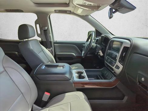 Used 2017 GMC Sierra 1500 SLT RWD image 24