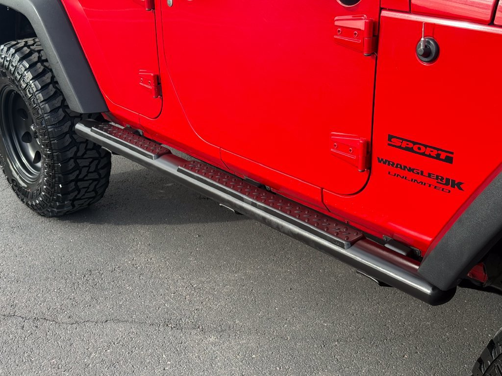 Used 2018 Jeep Wrangler Unlimited Sport S AWD/4WD image 17