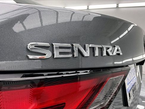 Used 2024 Nissan Sentra S image 8