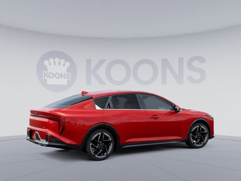 New 2025 Kia K4 GT-Line image 8