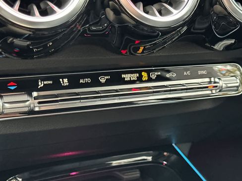 Certified 2026 Mercedes-Benz GLB 250 image 19