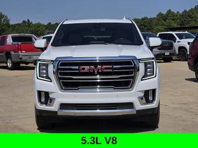 Used 2021 GMC Yukon SLT w/ SLT Premium Package