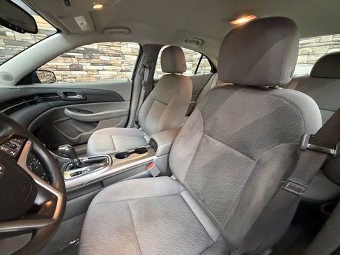 Used 2013 Chevrolet Malibu LS w/ Protection Package FWD image 12
