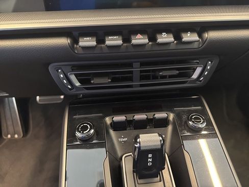 Used 2021 Porsche 911 Carrera image 13