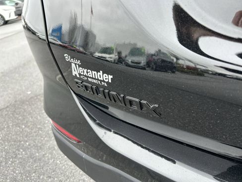 Used 2024 Chevrolet Equinox LS w/ Midnight Edition image 11