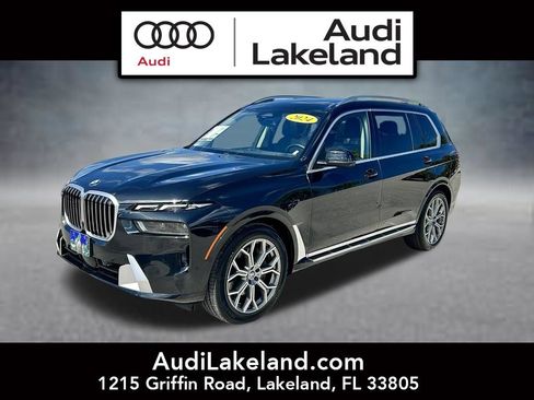 Used 2024 BMW X7 xDrive40i AWD/4WD image 1