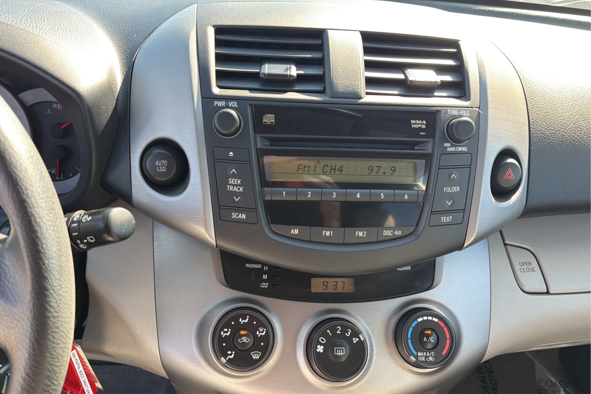Used 2008 Toyota RAV4 2WD V6 w/ Tow Prep Pkg image 25
