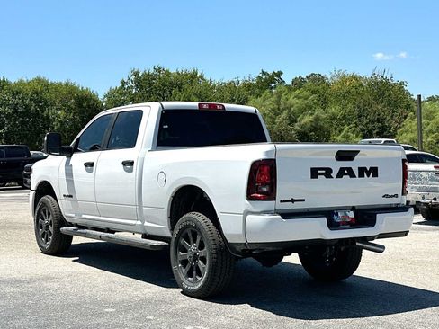 New 2026 RAM 2500 Lone Star AWD/4WD image 13