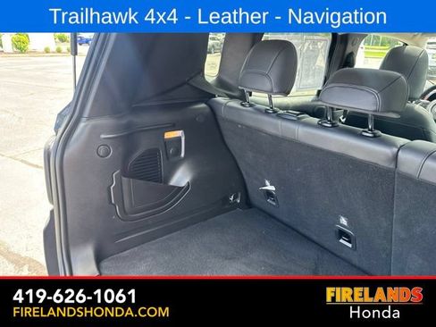Used 2023 Jeep Renegade Trailhawk w/ Sun/Sound Group AWD/4WD image 32
